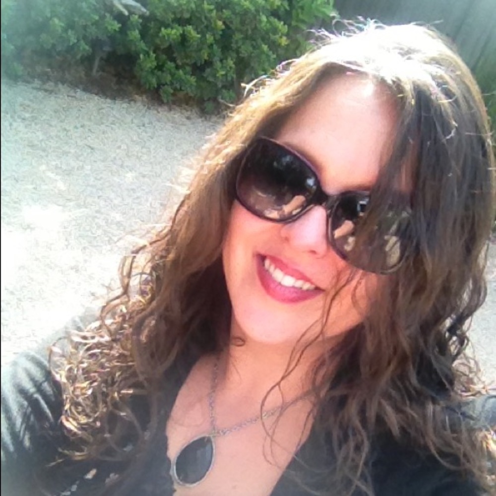 Meet your Posher, Jeanette